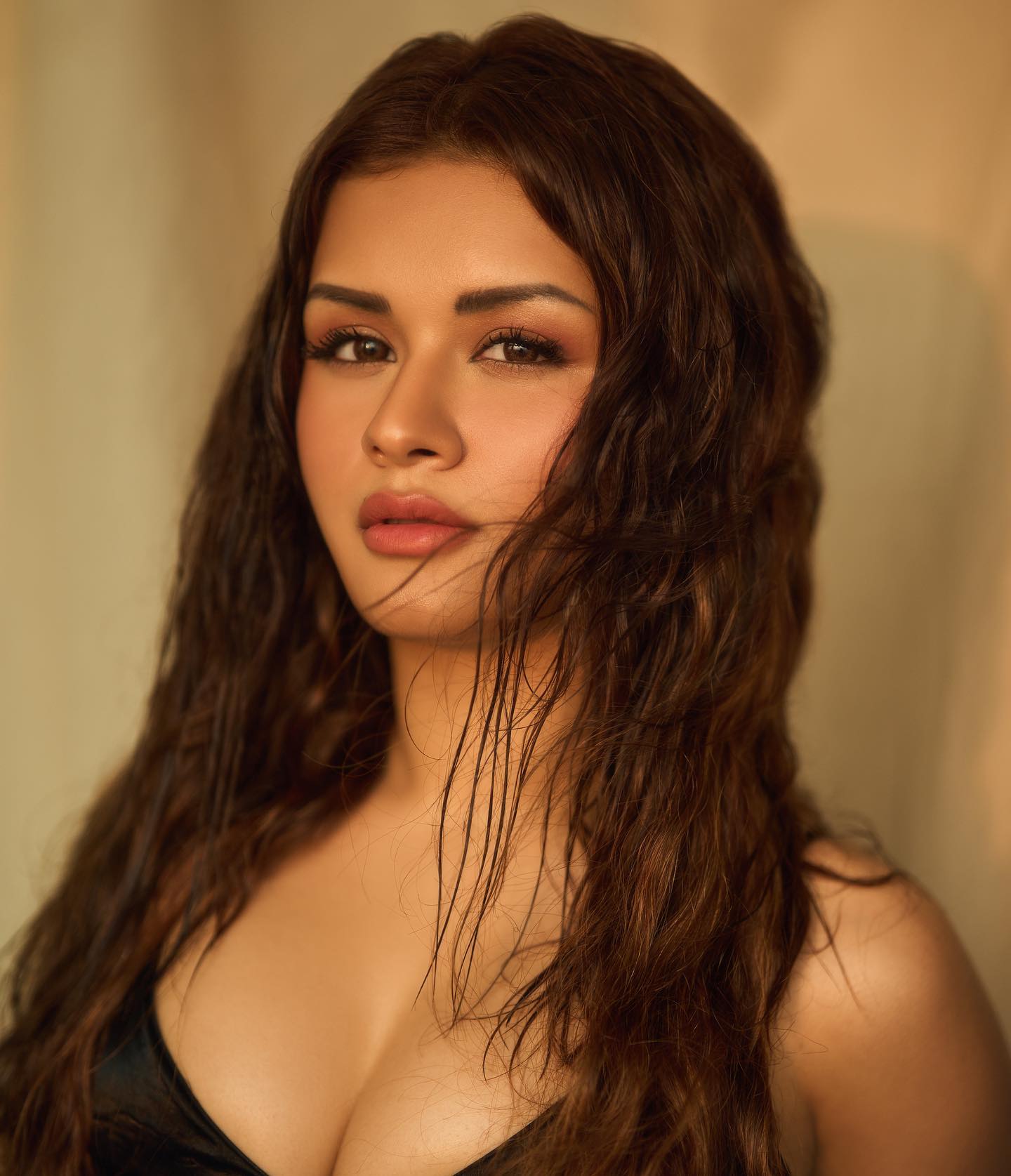 Avneet Kaur Photos