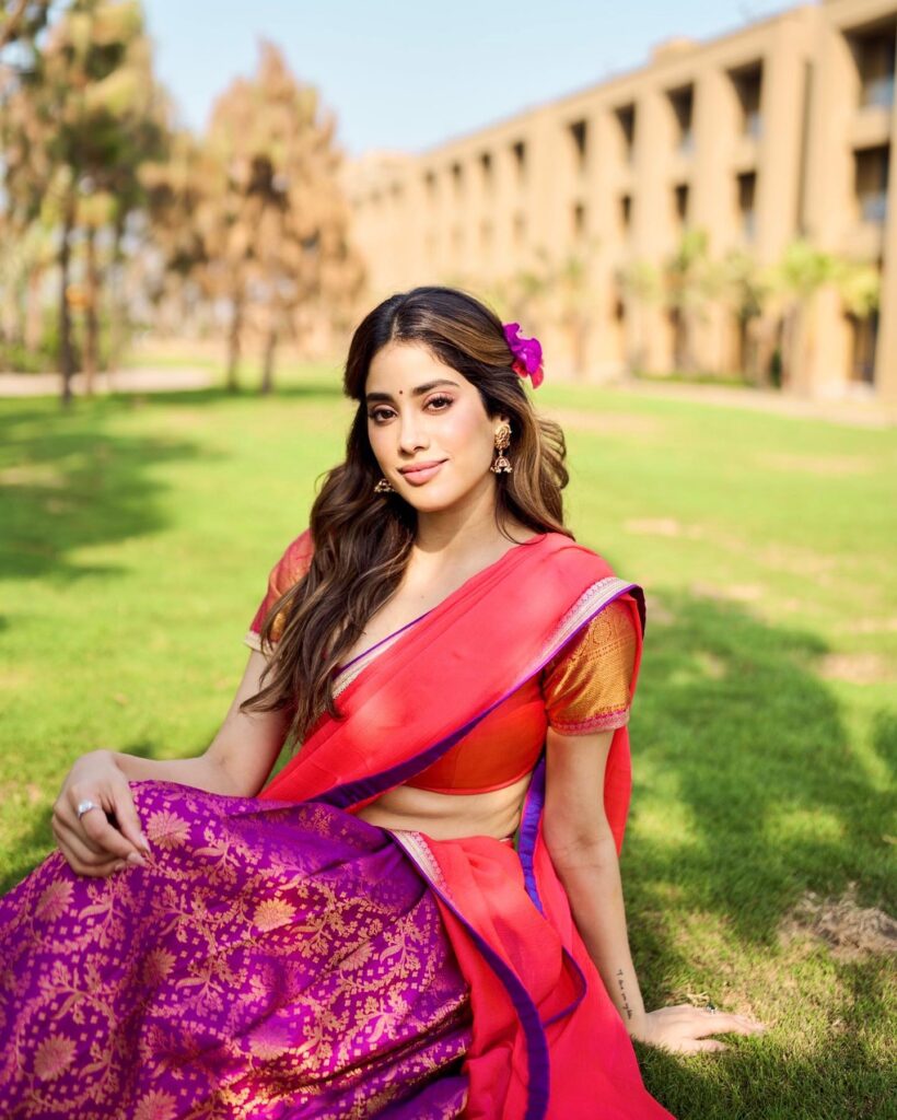 janhvi kapoor saree images