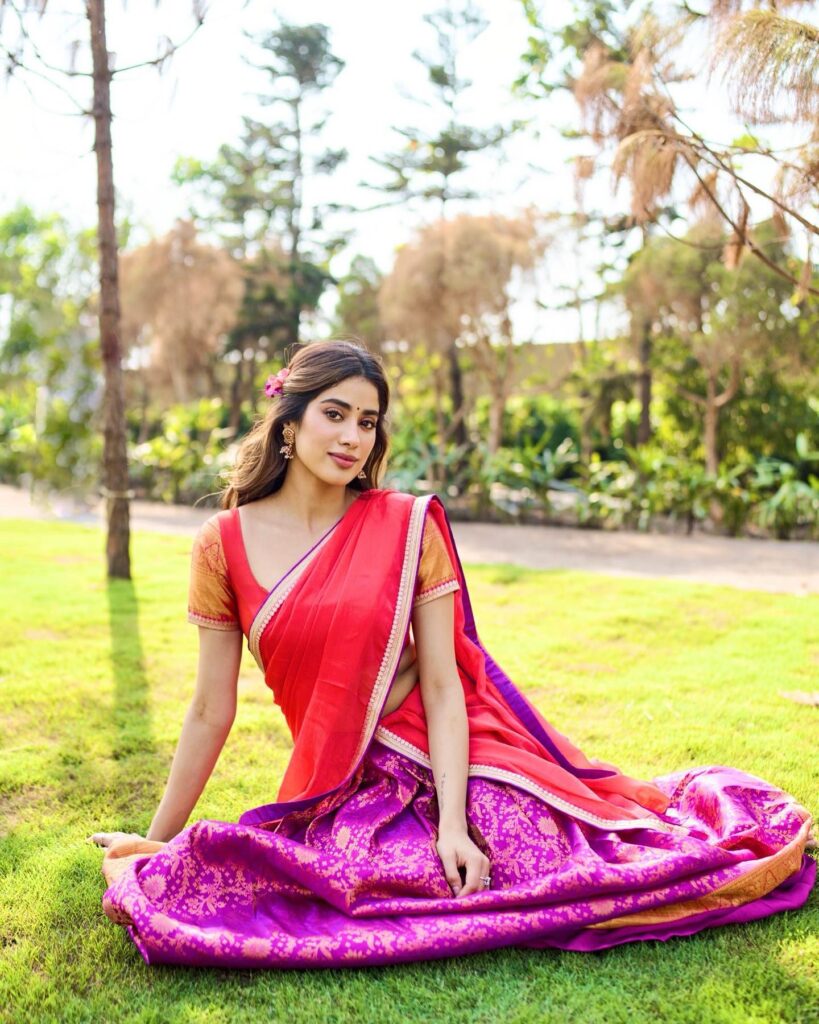 janhvi kapoor saree images